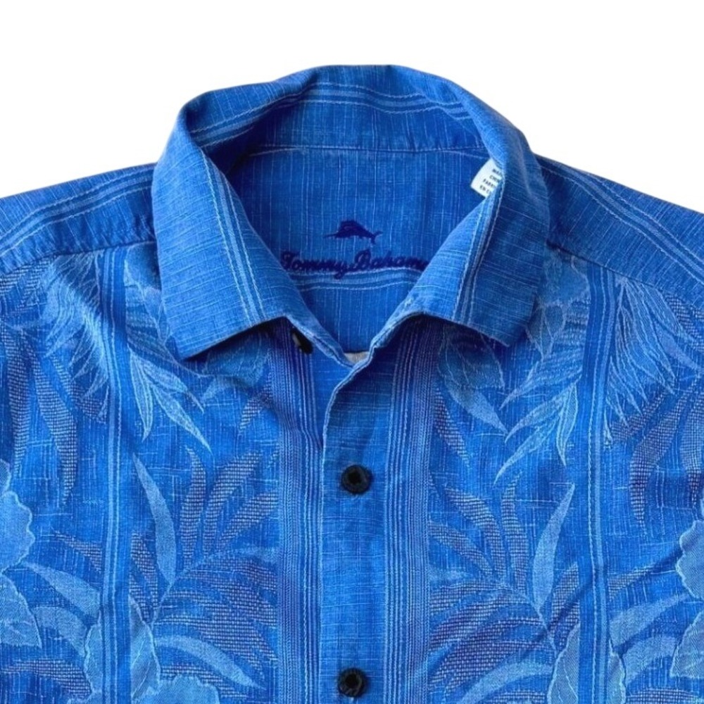 Tommy Bahama Men's 100% Silk Blue Tropical Floral Jacquard Camp Shirt Medium